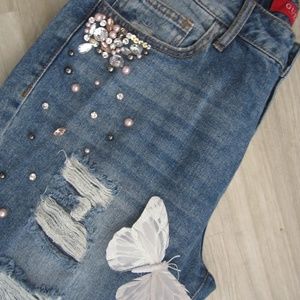 GUESS - blue denim crop distress embellished jean